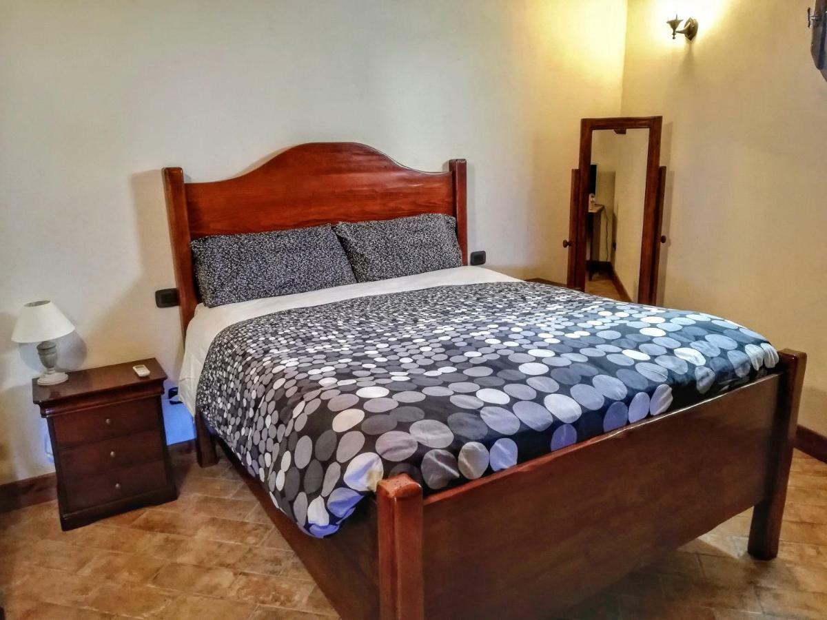 מונטניאנה Medieval Relais - Top Location מראה חיצוני תמונה